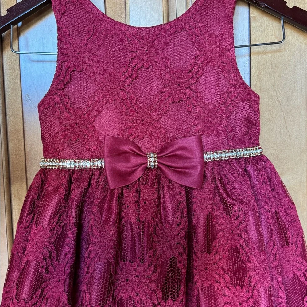 Girl Red Dress Size 6 - Picture 5 of 9